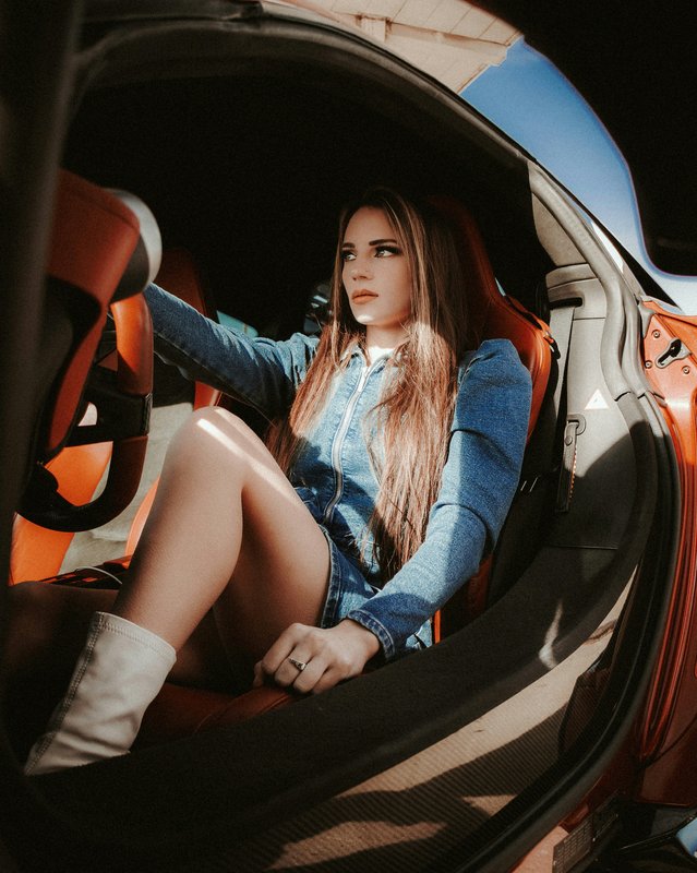 Julie B.